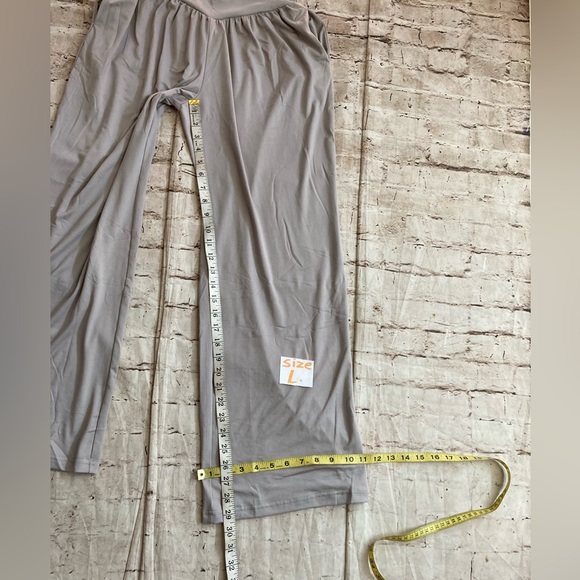 NWT SUNYAA light gray,wide leg,VCross high waist tummy control Yoga pant size L. - Picture 8 of 11